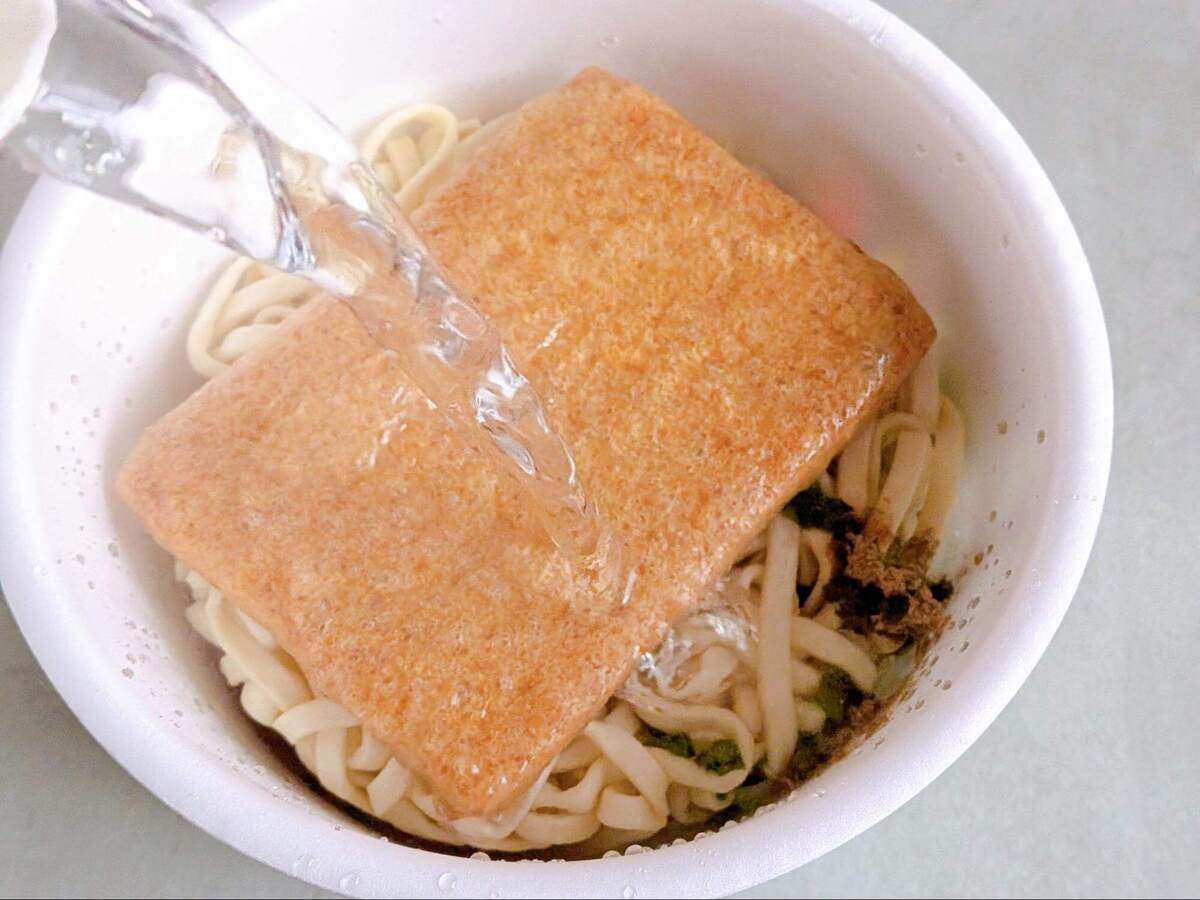 ジョブチューンで話題沸騰レシピ「レンチン洋風どん兵衛」