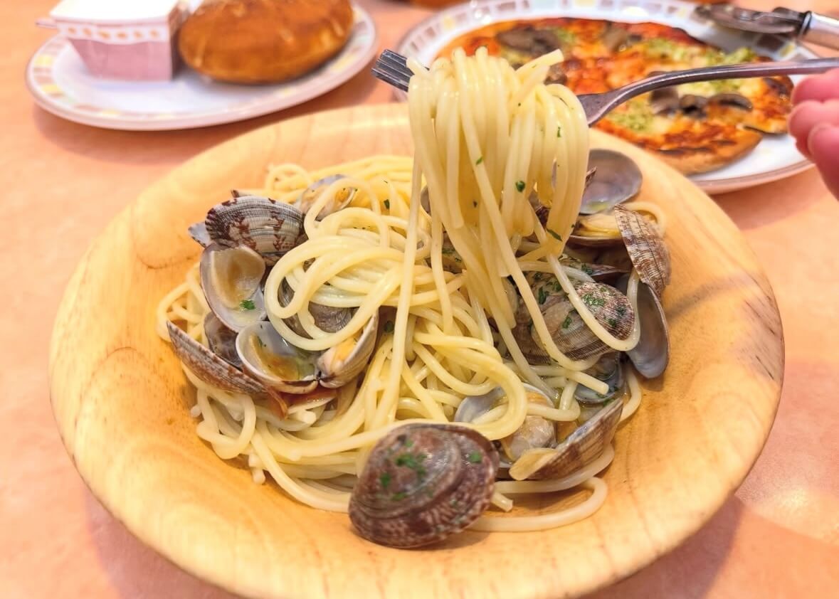 アツアツが嬉しい♪エビたっぷりグラタン