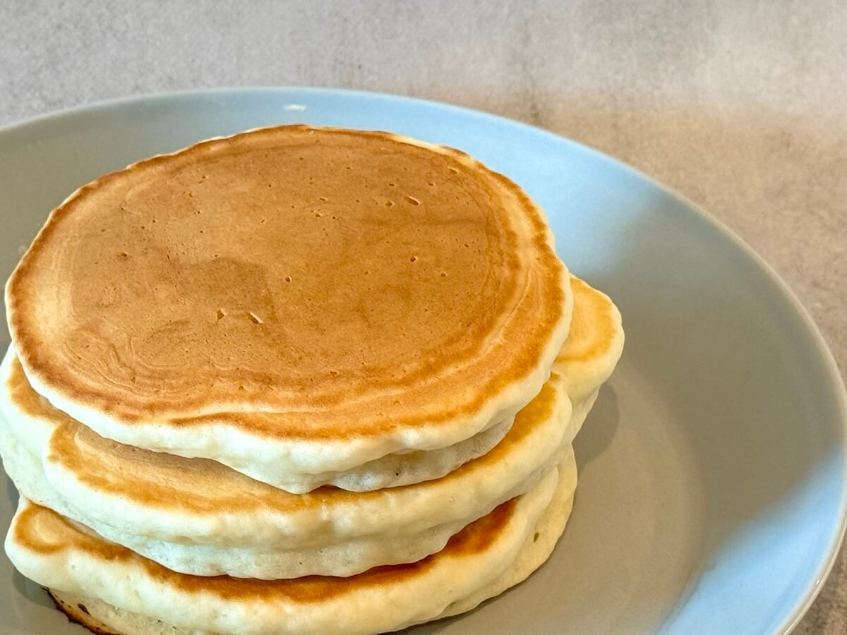 水だけでもちもちホットケーキ