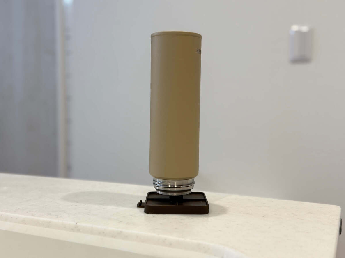 乾きにくいボトル問題が一発解決!「ボトルドライヤー」