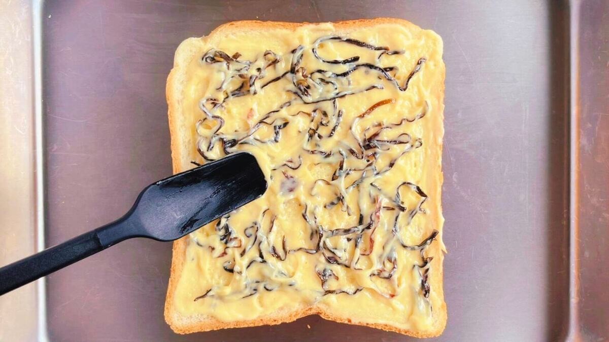 マヨ塩昆布トースト