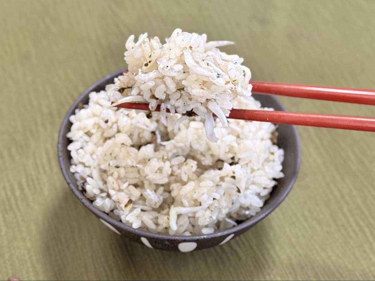 釜揚げシラスの炊き込みごはん
