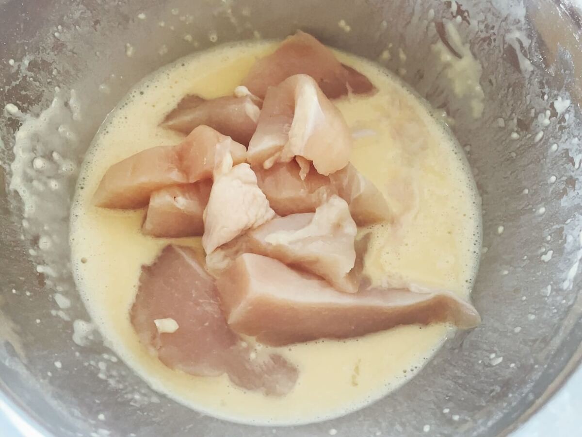カップ麺が唐揚げの衣に!?
