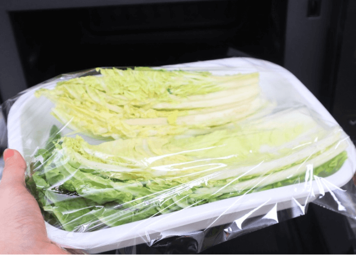 「うま塩バターロール白菜鍋」