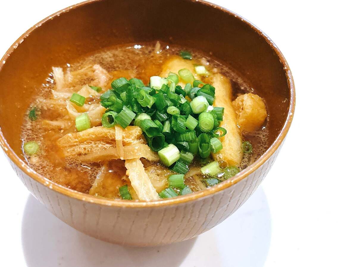 簡単すぎる「手間抜き豚汁」のレシピ