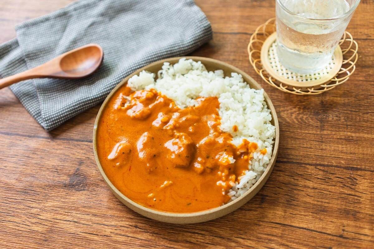 サタプラで爆売れしたカレー