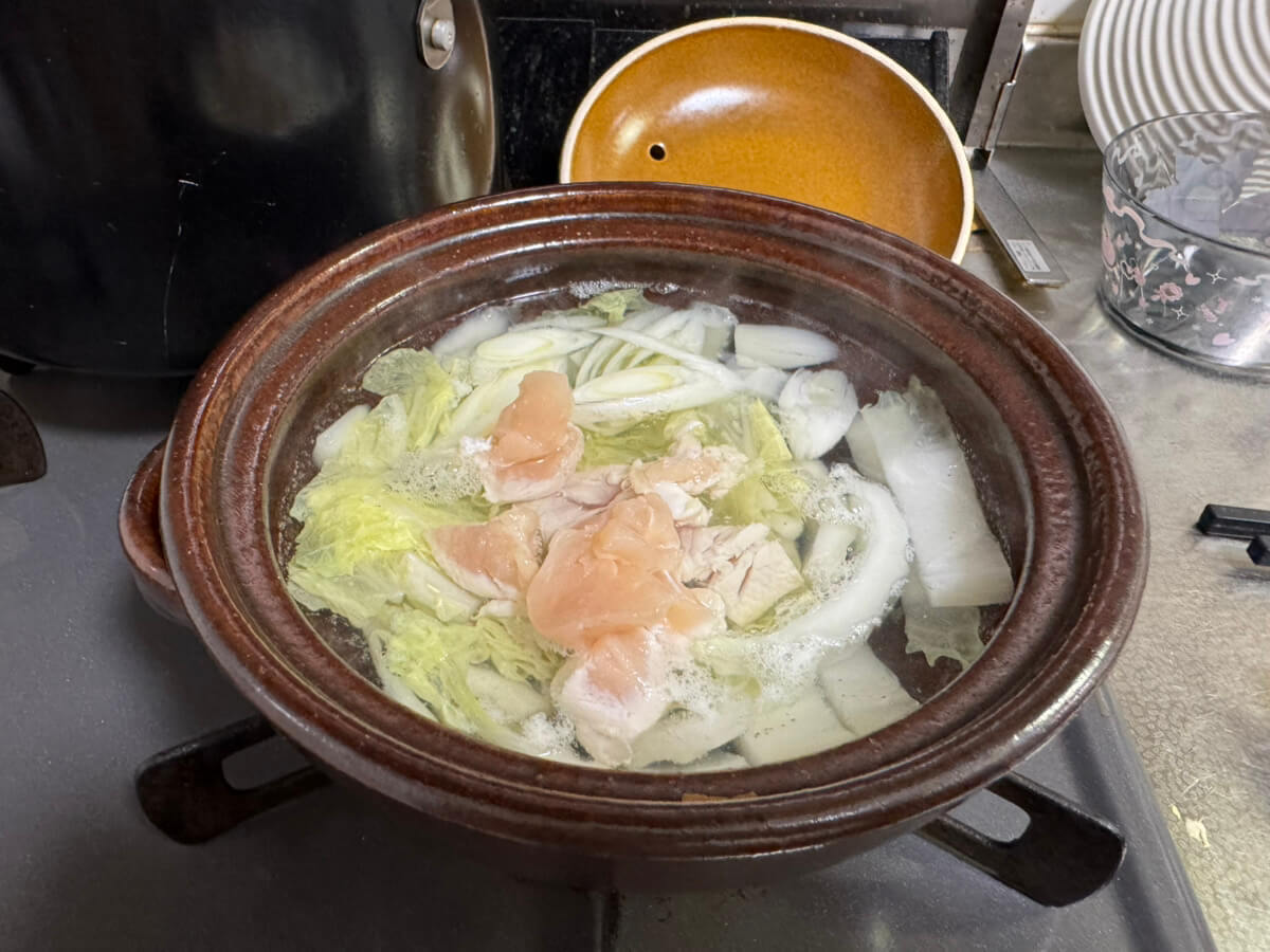 名古屋名物「味噌煮込みうどん」の魅力
