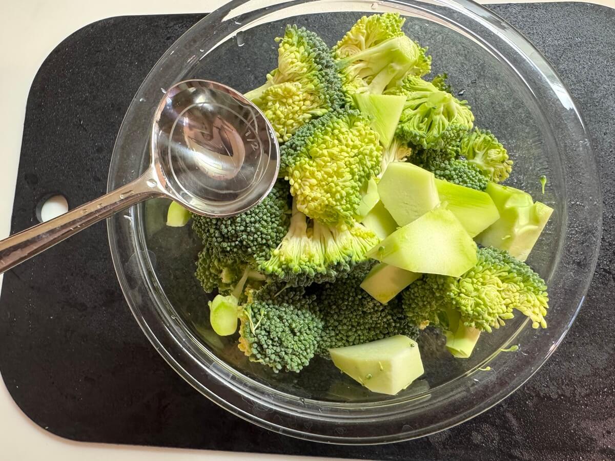 ブロッコリーのレンチンナムル