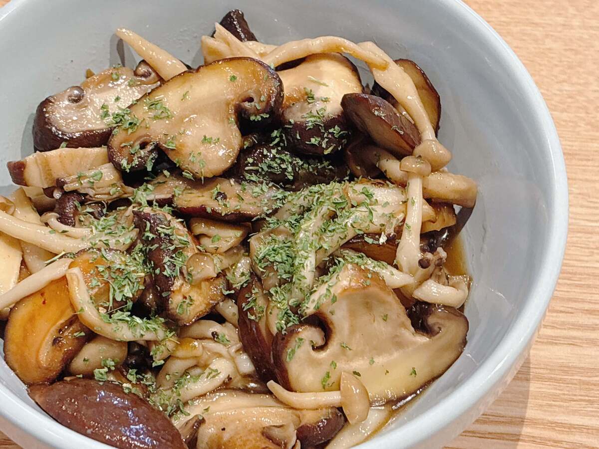 土井善晴さん「きのこのピクルス」