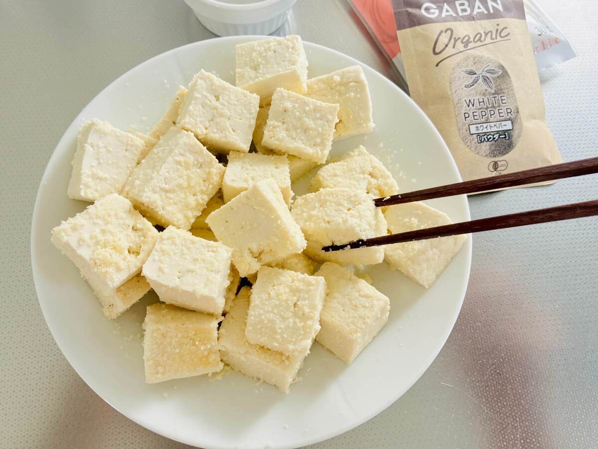 豆腐のコロコロガーリックステーキ