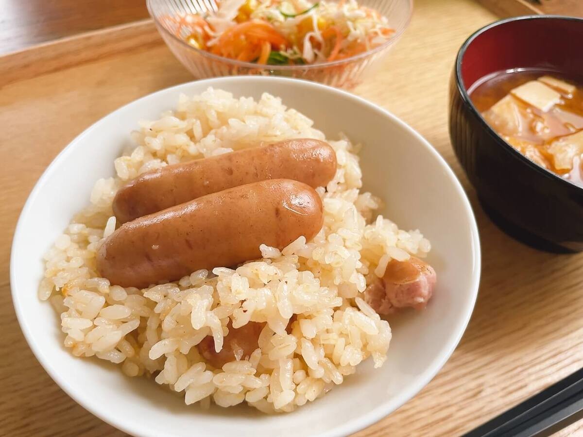 丸ごとソーセージの炊き込みご飯