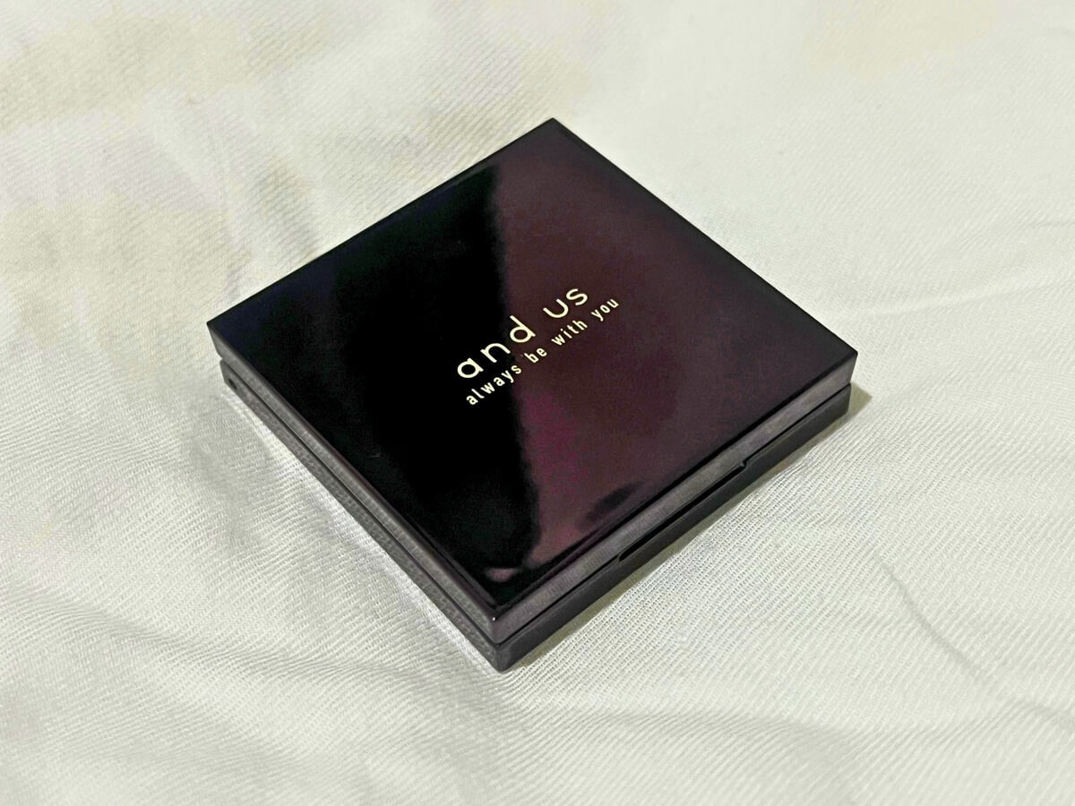 3COINS and us のホリデーコスメ