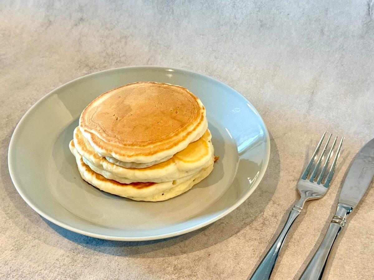水だけでもちもちホットケーキ