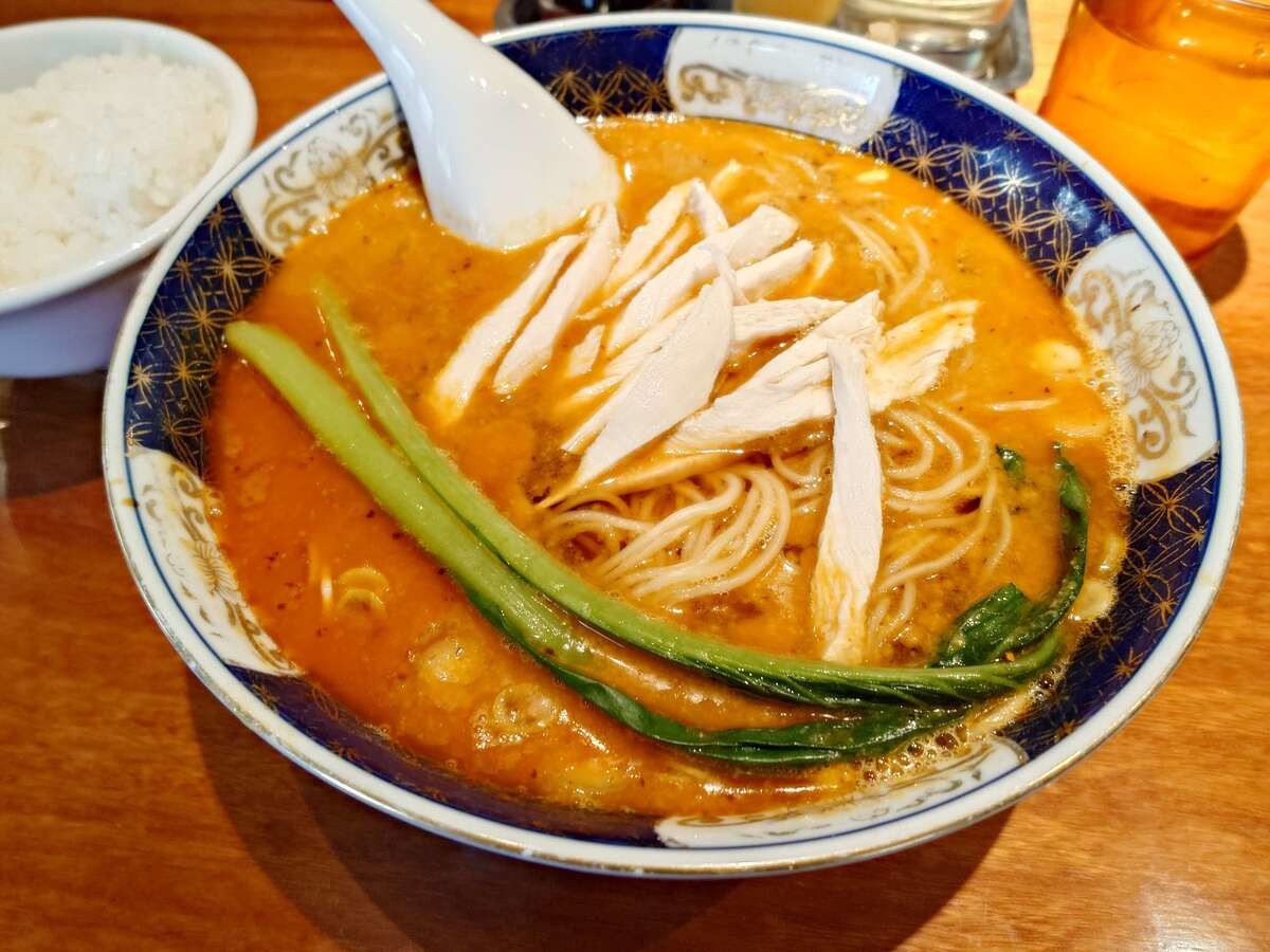 『支那麺 はしご』