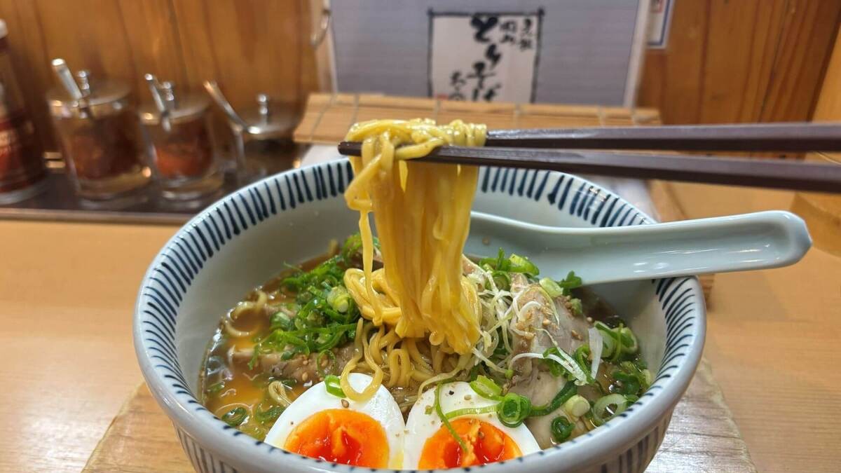 「元祖岡山とりそば太田」