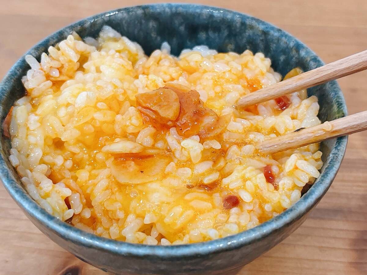 青いにんにく辣油 青唐辛子