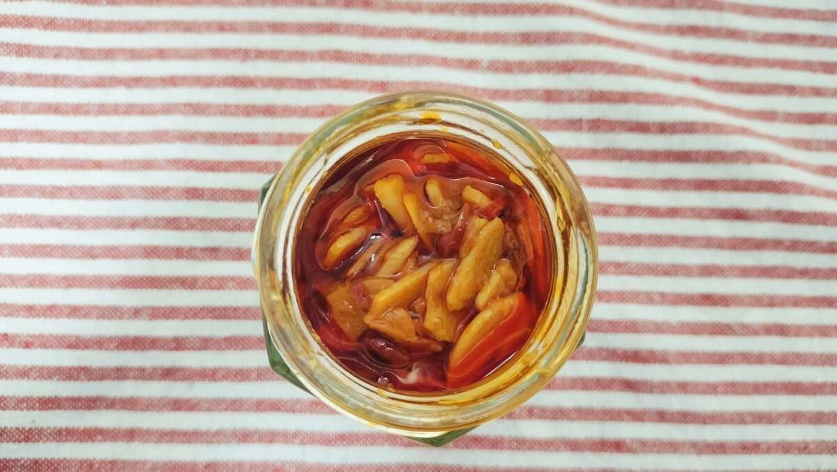 梅にんにく辣油