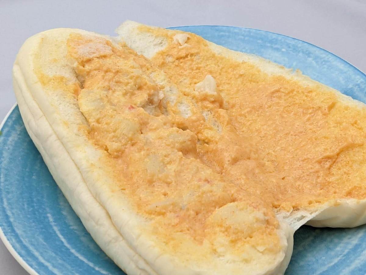 コメダのやわらかシロコッペ