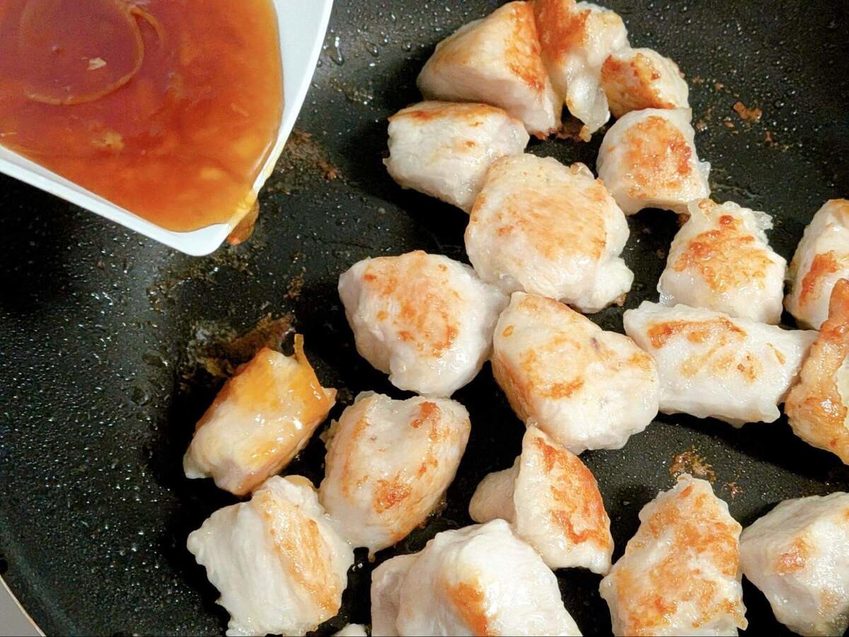村野明子さん「鶏むね肉の照り焼き」