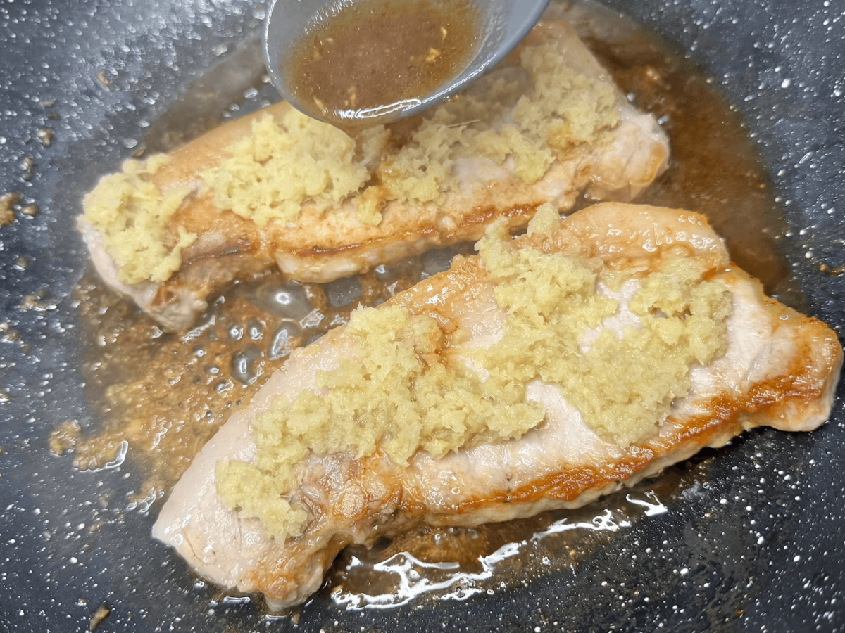 GACKTさん「生姜焼き風ポークステーキ」