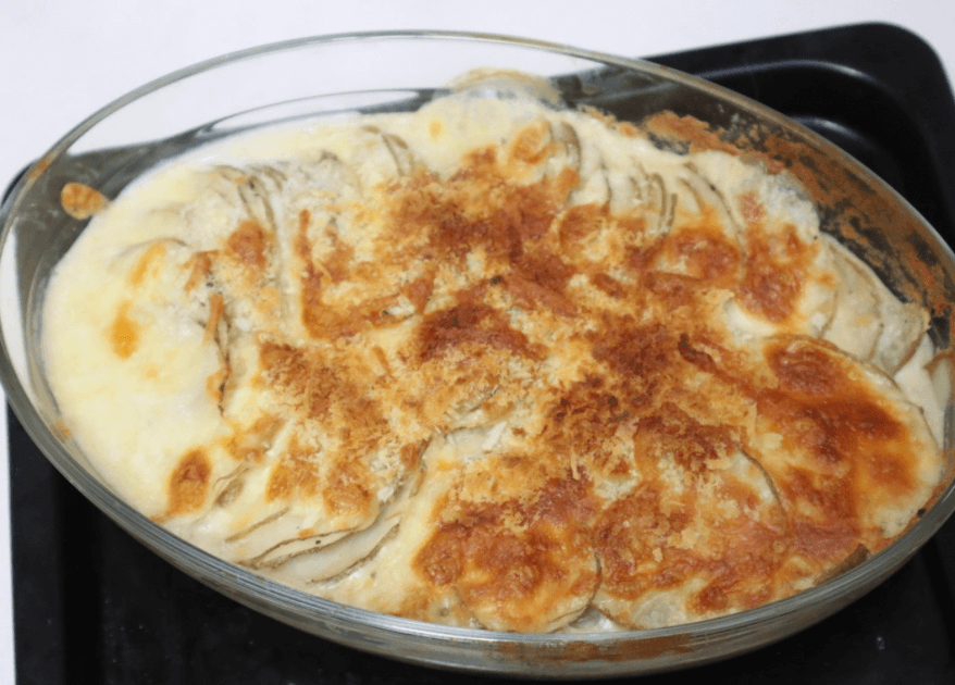 とろうまポテトグラタン