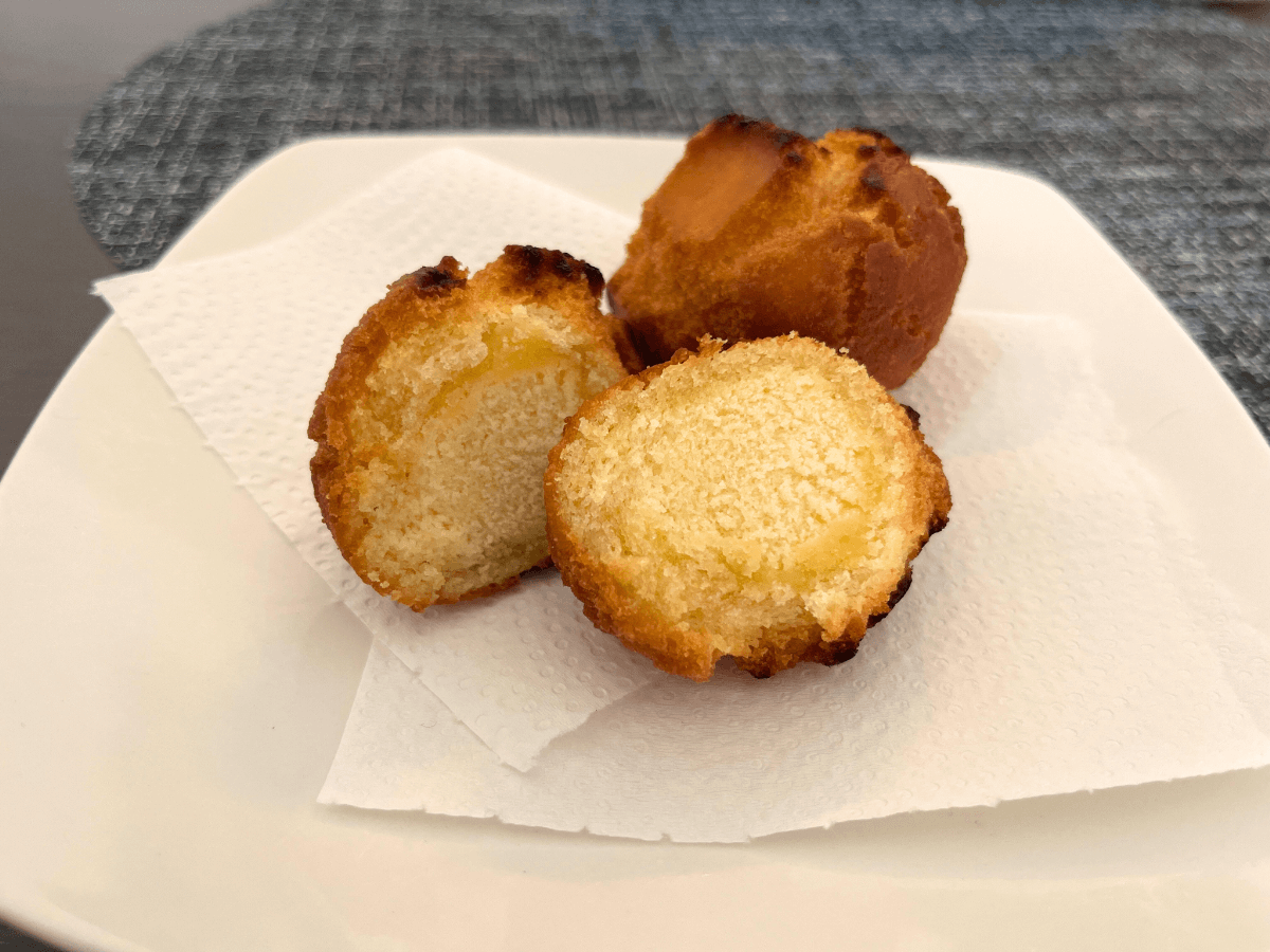 「スーパーマルハチ」の魅力的なお惣菜