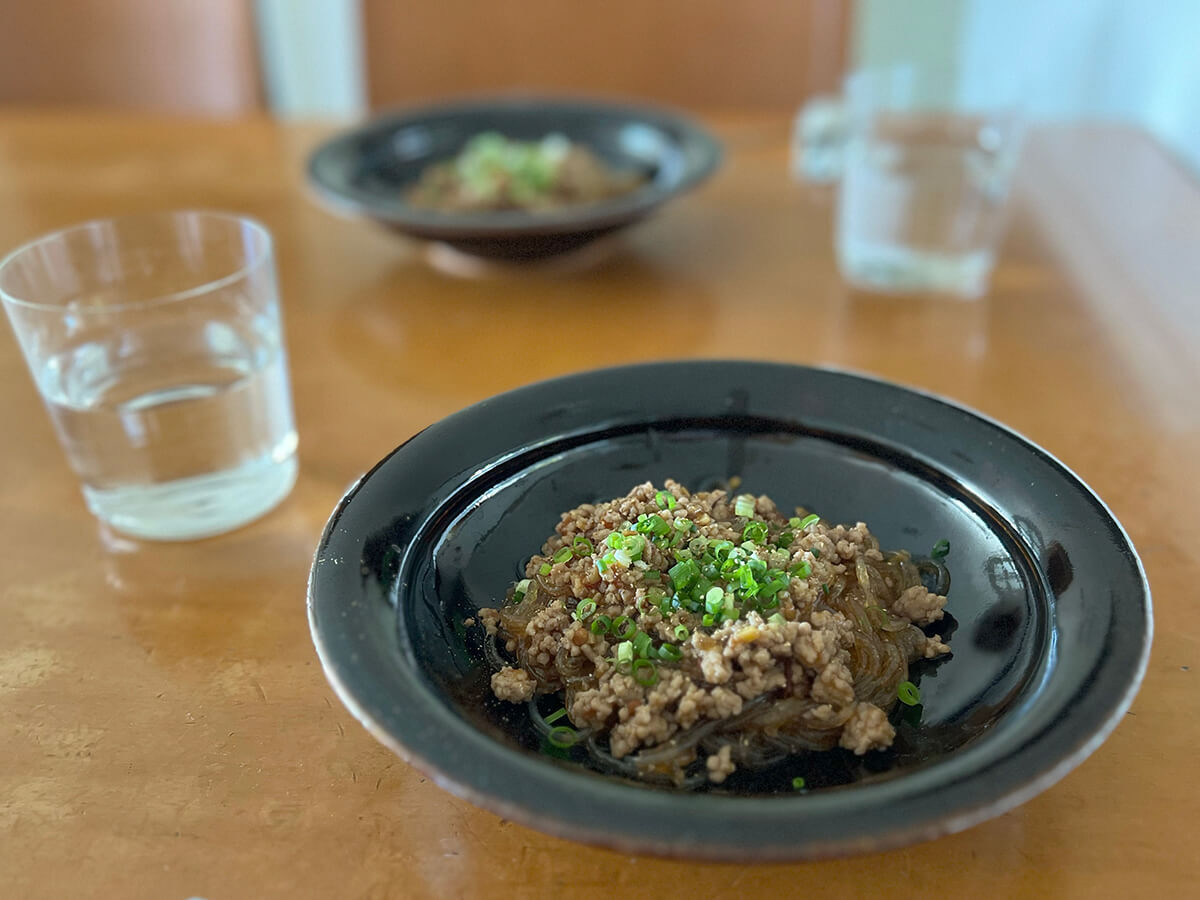 ヒガシマル醤油公式(大原千鶴さん)「麻婆春雨」