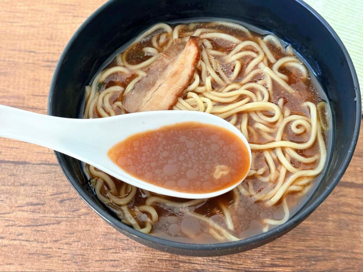 コスモス専売品の冷凍ラーメン
