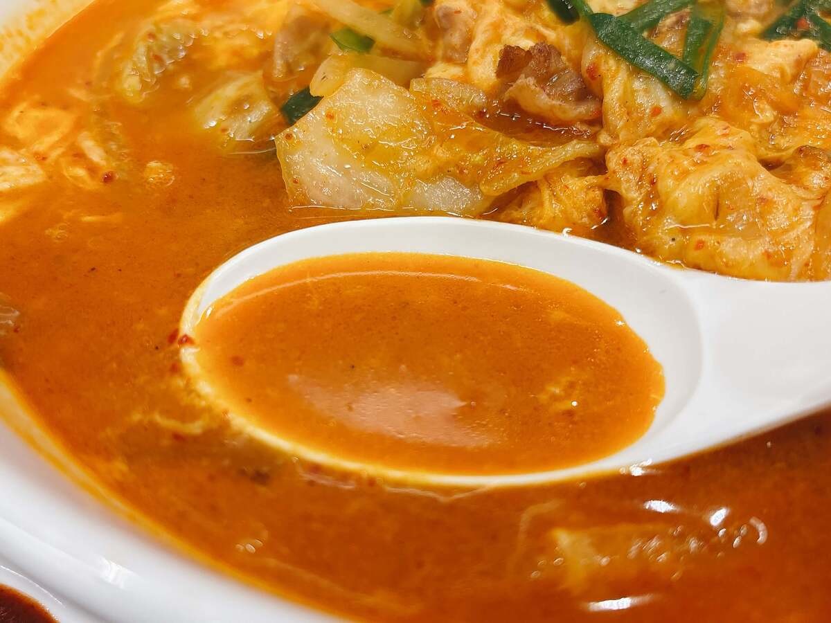 日高屋「チゲ味噌ラーメン」