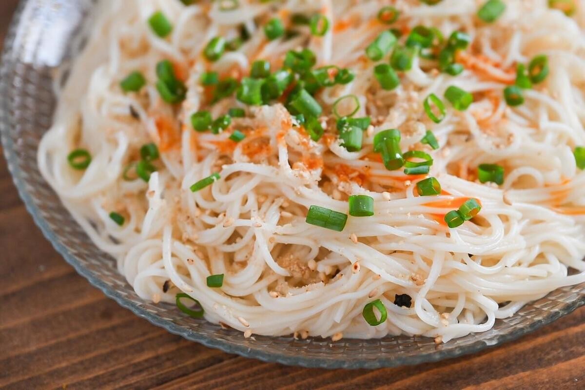 セブンプレミアム「やみつきのうま塩だれ素麺」のレシピ