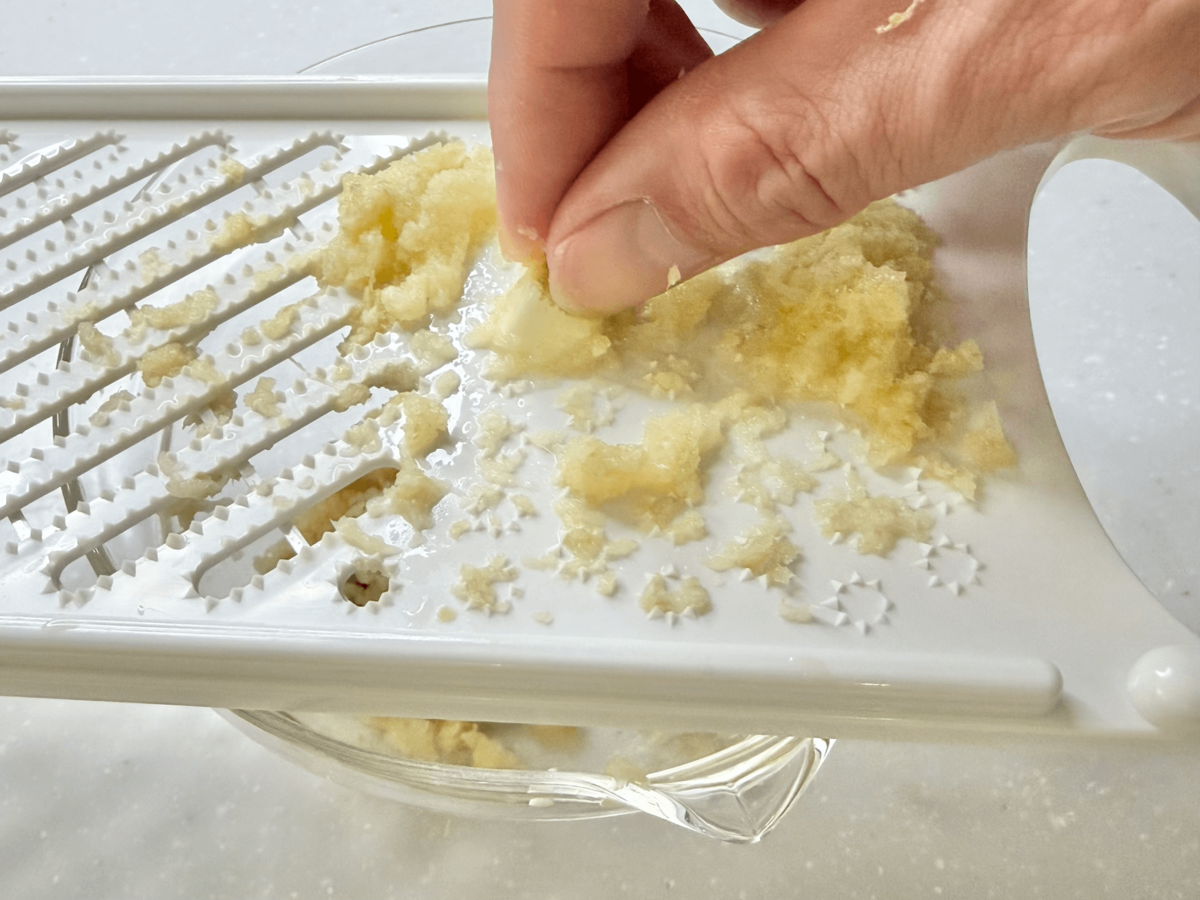 GACKTさん「生姜焼き風ポークステーキ」