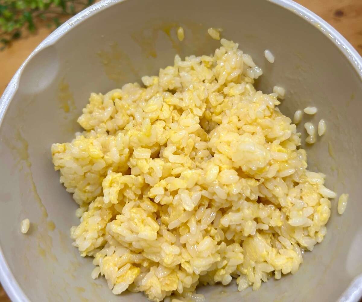 菰田欣也シェフ「カニチャーハン」