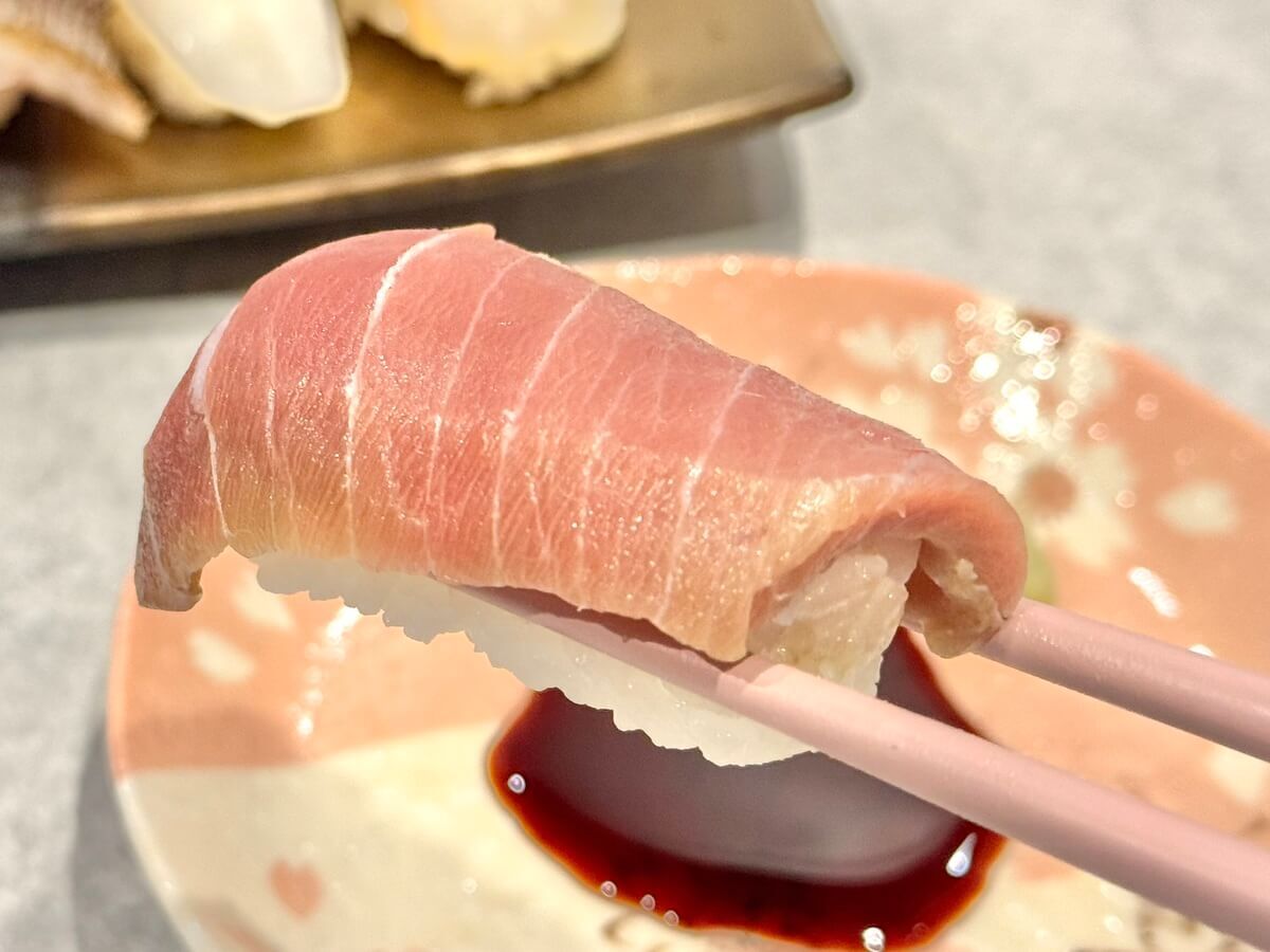 スーパーのお寿司をまるで寿司屋の本格寿司に!裏ワザ実践