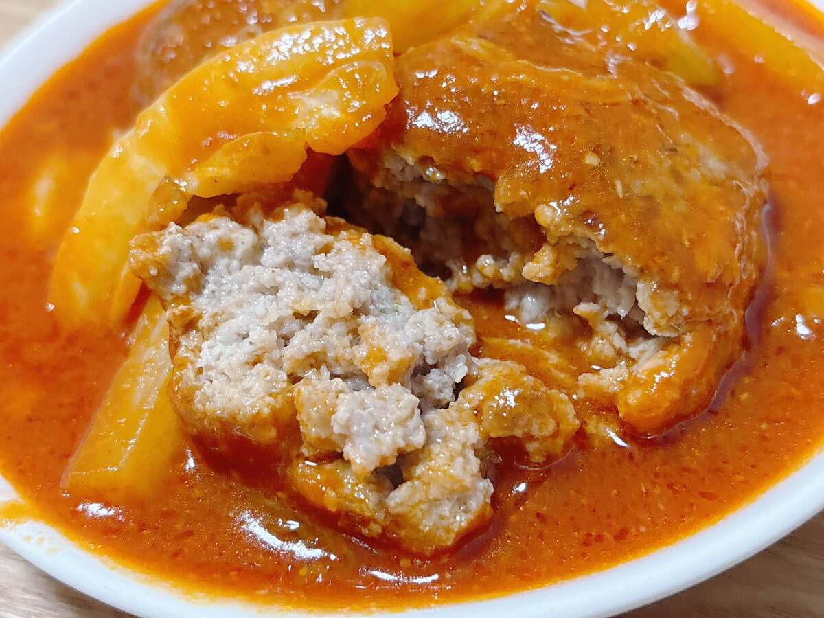 和田明日香さん「煮込みハンバーグ」