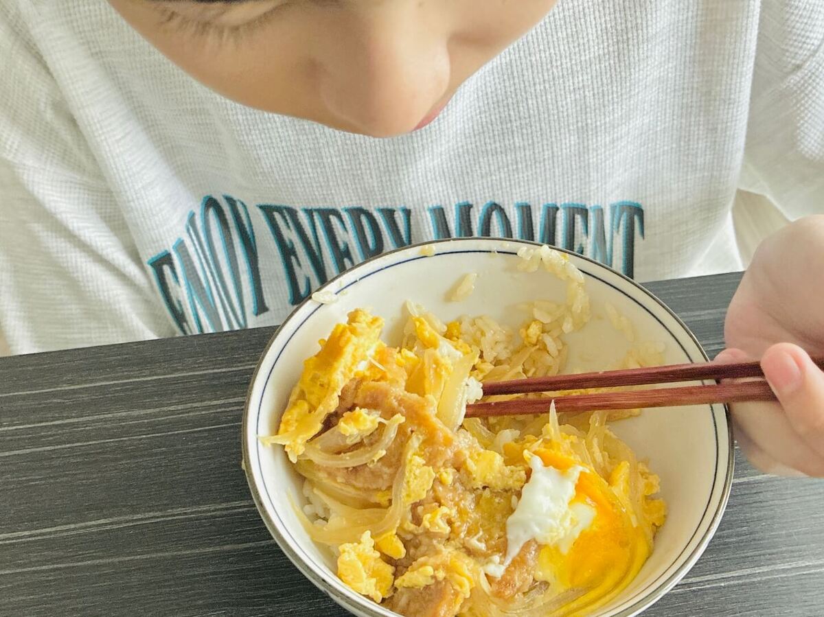 天乃屋 公式「歌舞伎揚の卵とじ」のレシピ