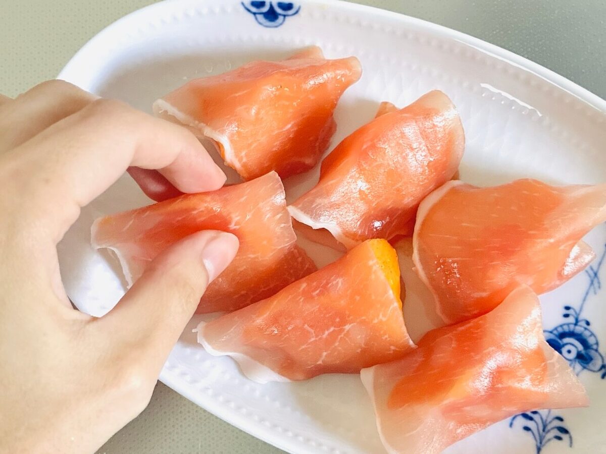 アサヒビール公式「柿の生ハム巻き」のレシピ