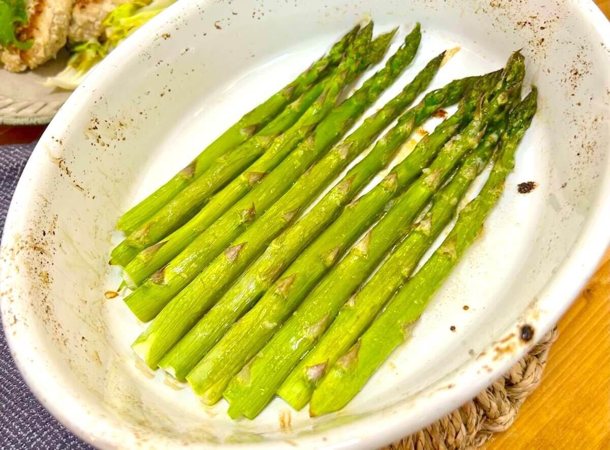 まりこさん「焼きアスパラ」