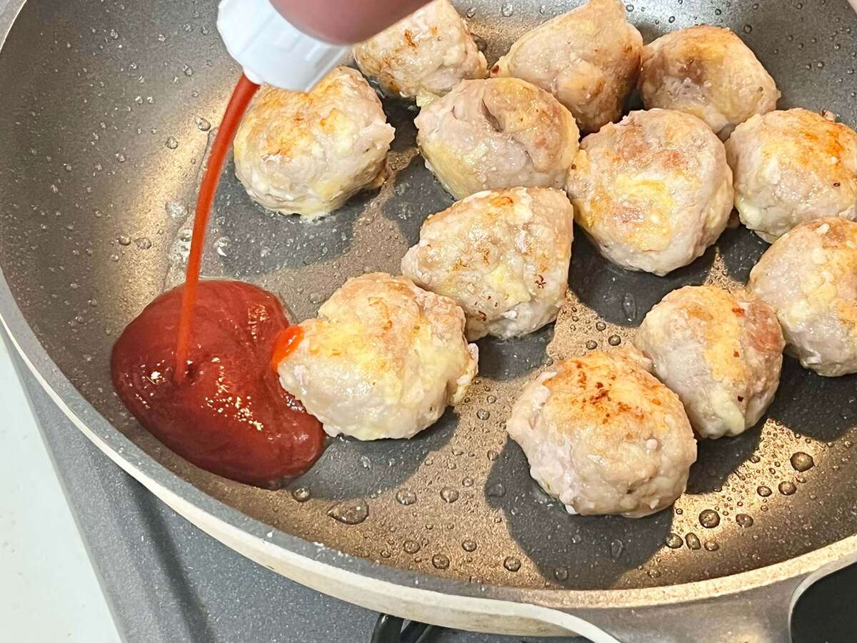 チーズミートボール