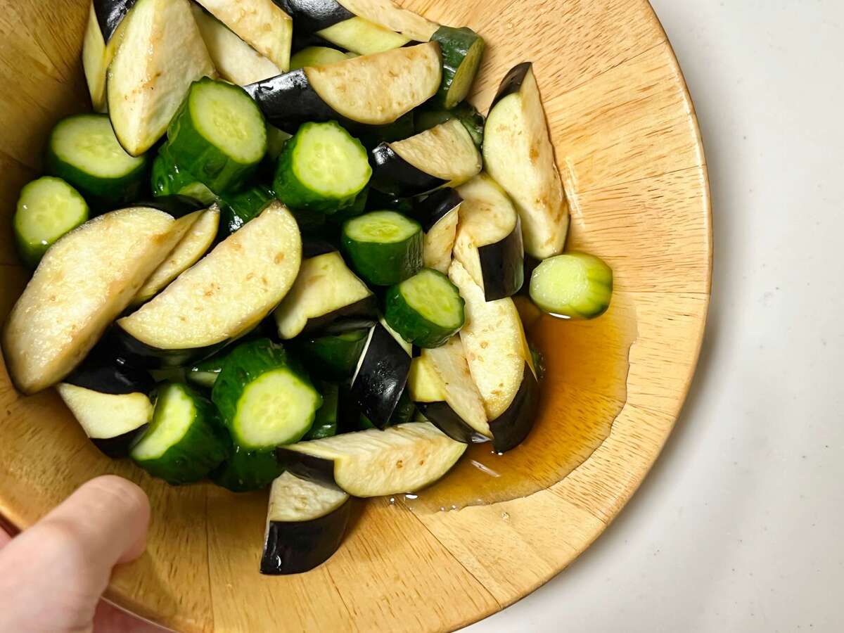 papa's cookingさん「胡瓜と茄子のやみつきポリポリ漬け」のレシピ