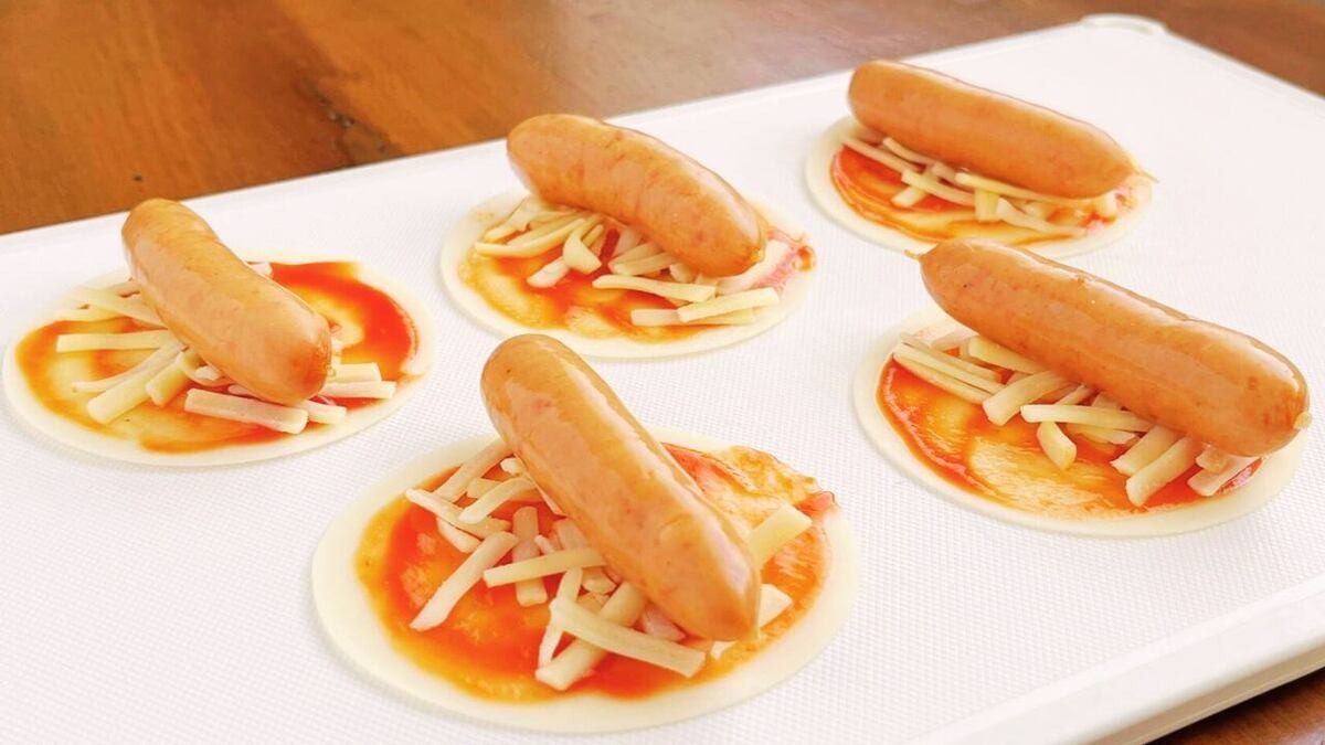 「チーズホットドッグ風」