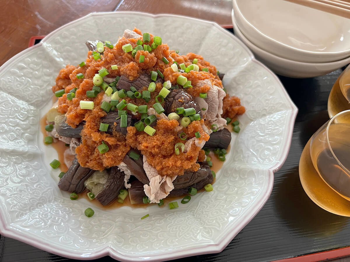 なすと豚しゃぶのおろしにんじんあえ