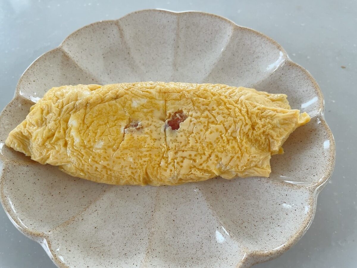 梅干し入り出汁巻き卵