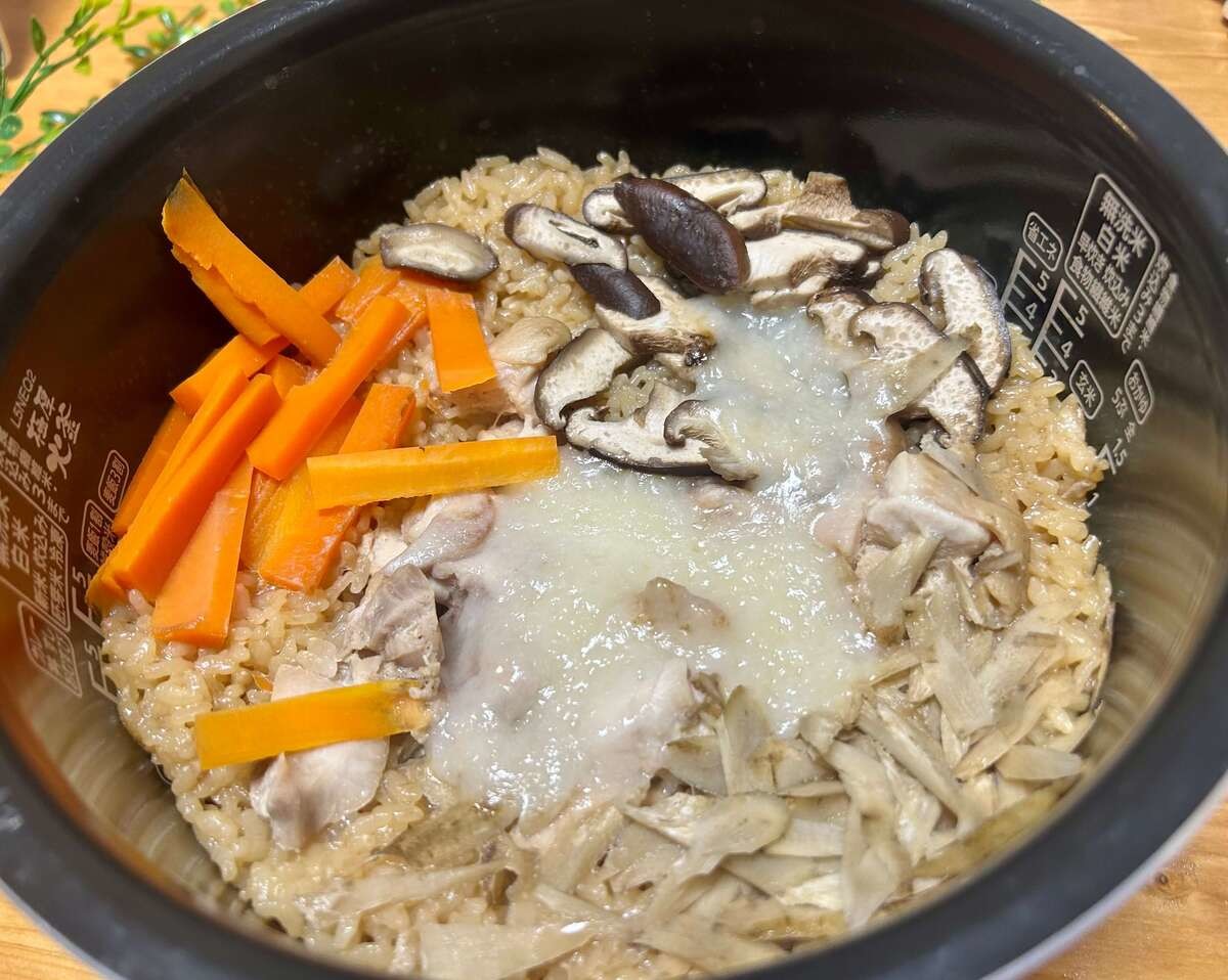 キッコーマン公式「もちもち五目おこわ」