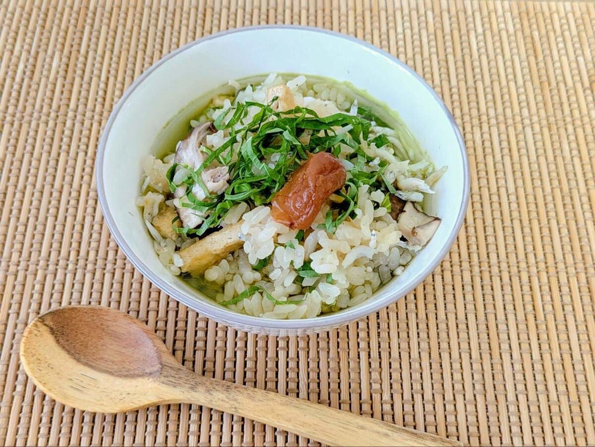 ZIP!「しらすと油揚げの炊き込みご飯」のレシピ