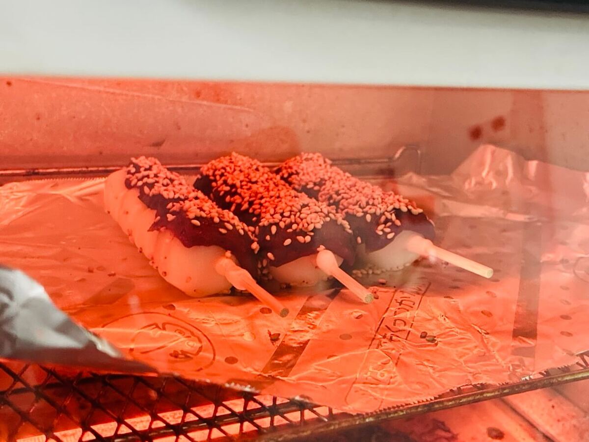 スーパーの串団子を「なんちゃってごま団子」にアレンジ