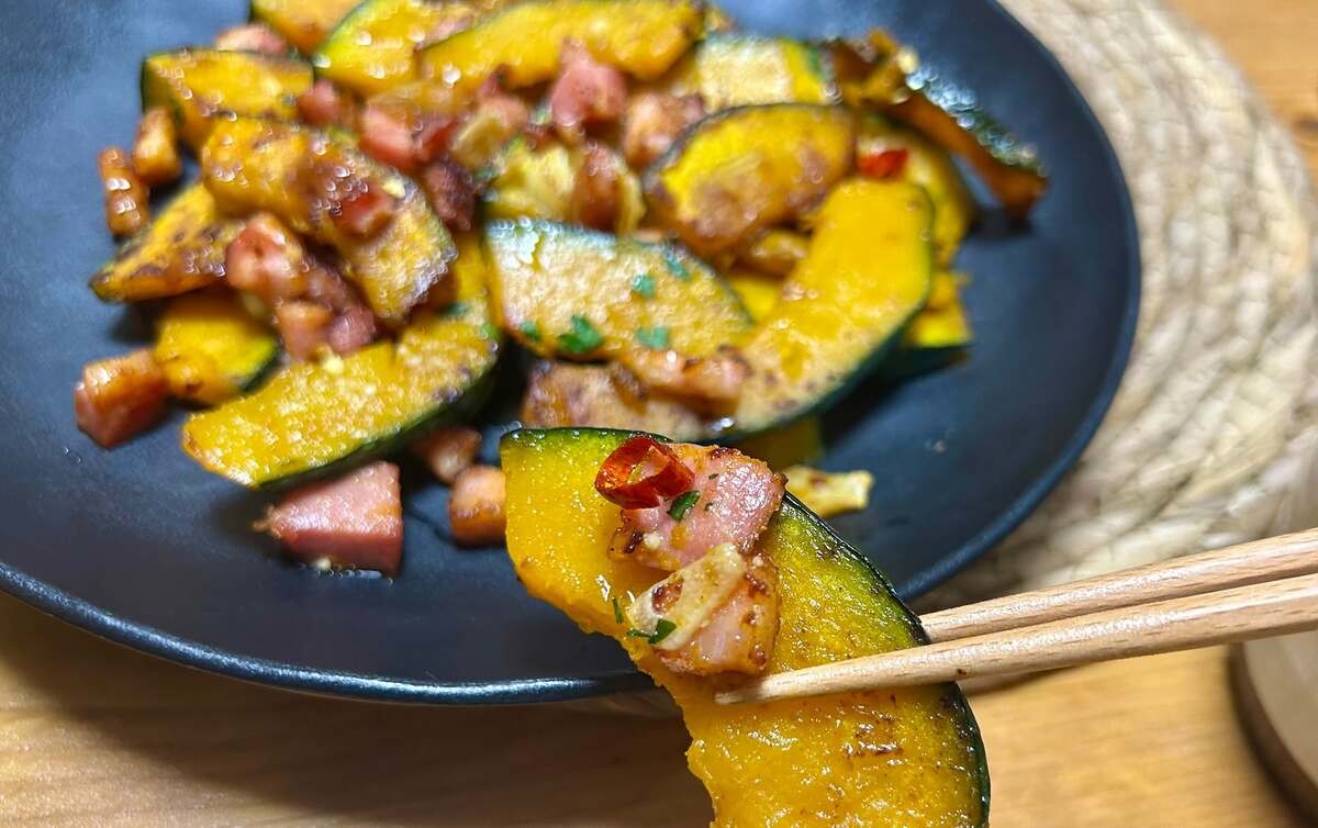 速水もこみちさん「もこみち流　シンプルなかぼちゃの炒め物」