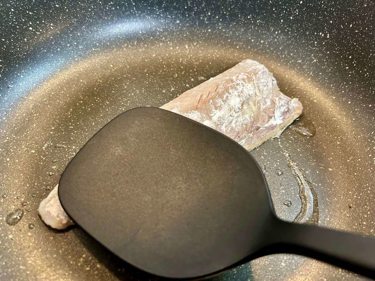 サバ塩焼き