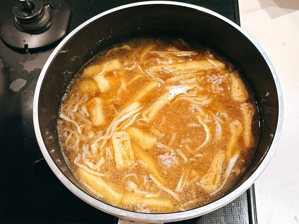 簡単すぎる「手間抜き豚汁」のレシピ