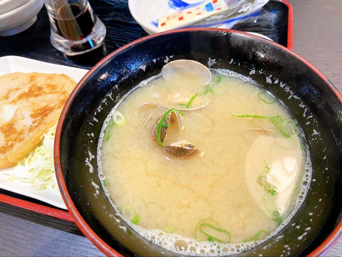 資さんうどんでモーニング