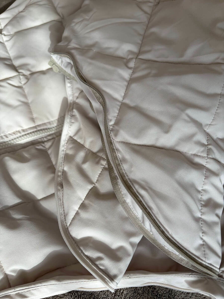 ワークマンの『レディースデタッチャブルパフィーブルゾン』